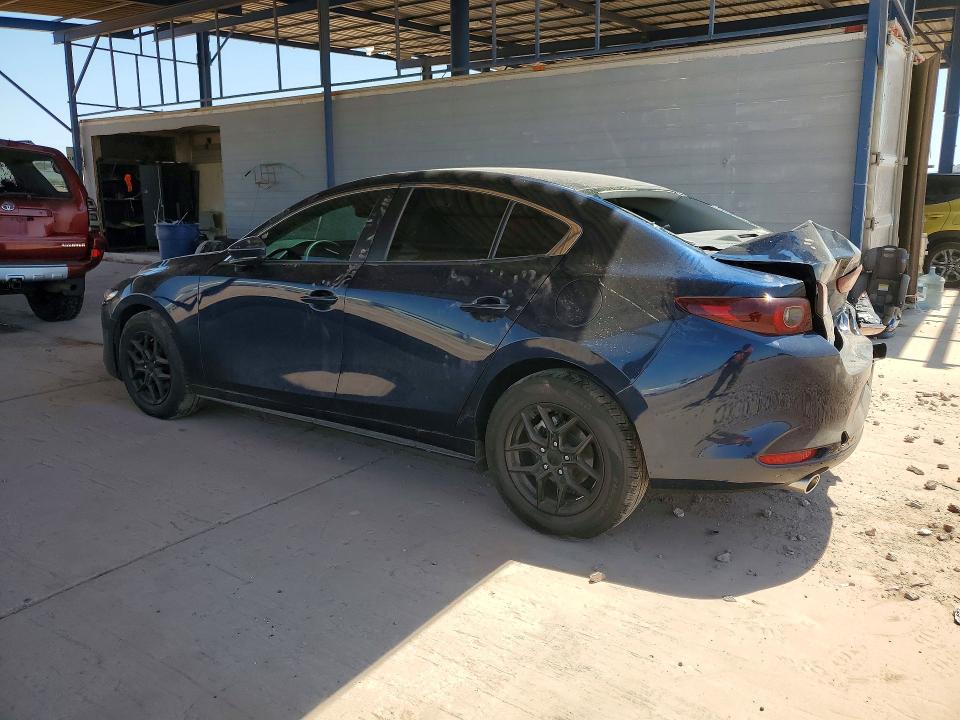 Photo 2 from auction – 2024 MAZDA 3 with VIN 3MZBPAAM7RM433902