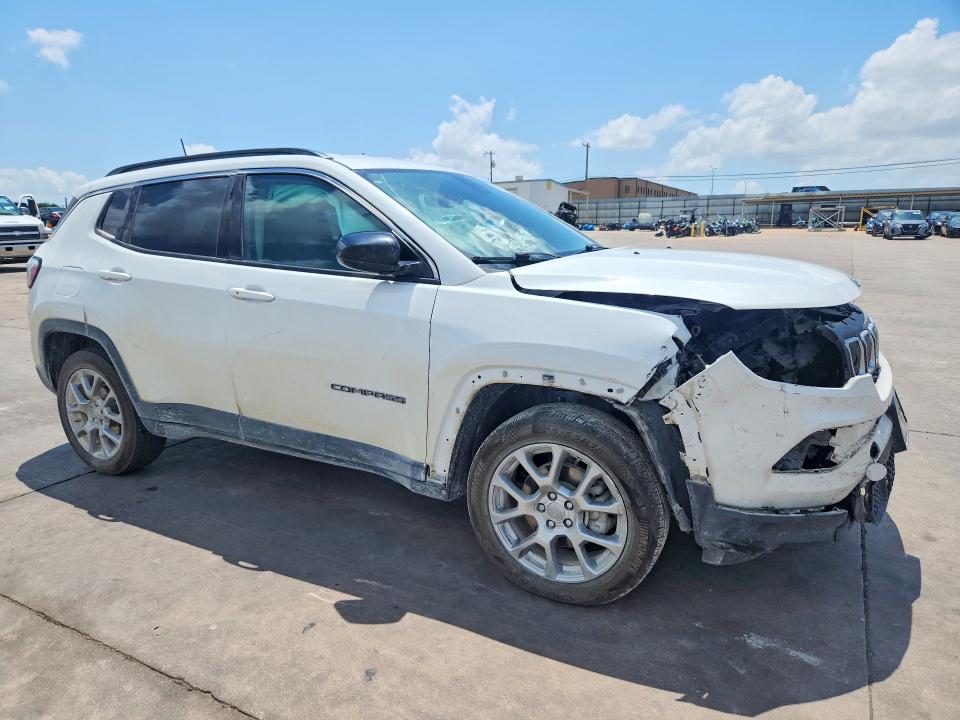 Photo 4 from auction – 2022 JEEP COMPASS with VIN 3C4NJDFB9NT218855