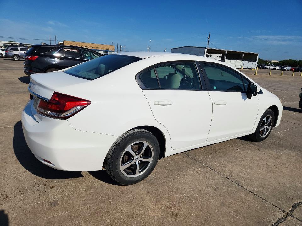 Photo 3 from auction – 2015 HONDA CIVIC with VIN 19XFB2F77FE011890