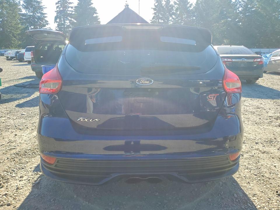 Photo 6 from auction – 2016 FORD FOCUS with VIN 1FADP3L90GL267761