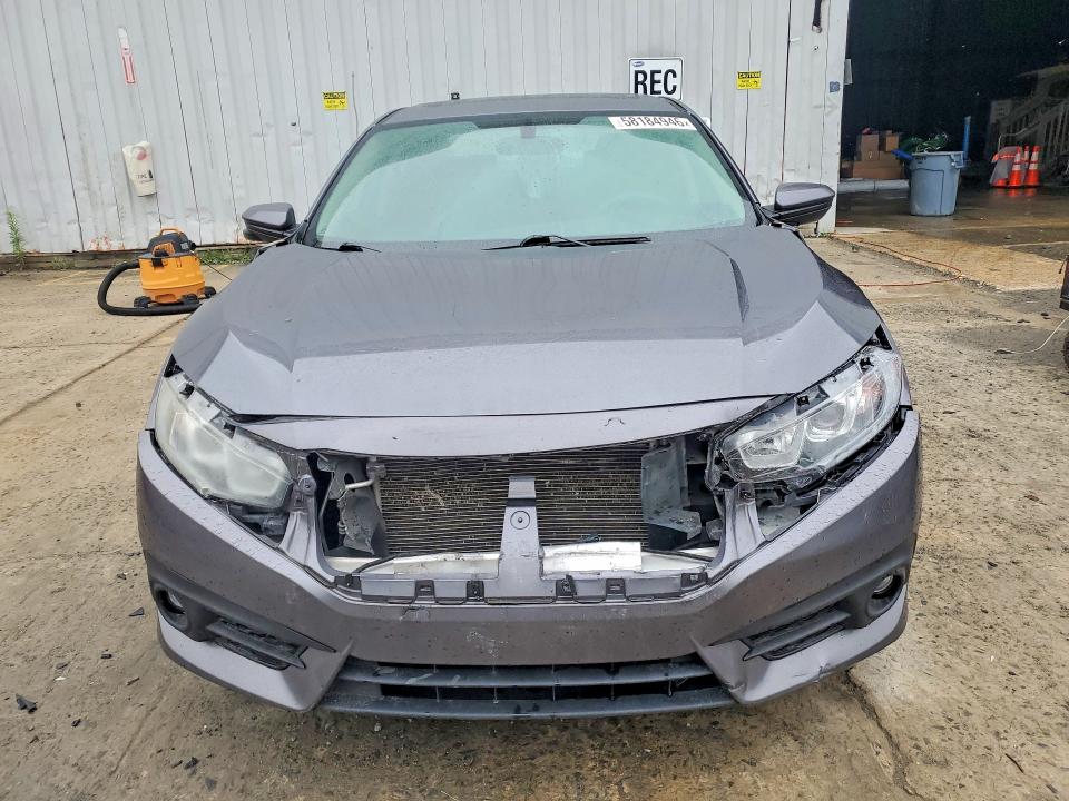 Photo 5 from auction – 2018 HONDA CIVIC with VIN 19XFC2F72JE041255