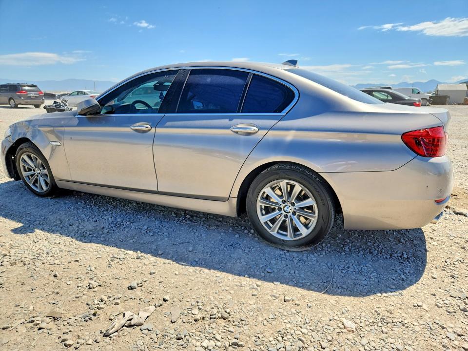 Photo 2 from auction – 2016 BMW 528 with VIN WBA5A5C53GD526601