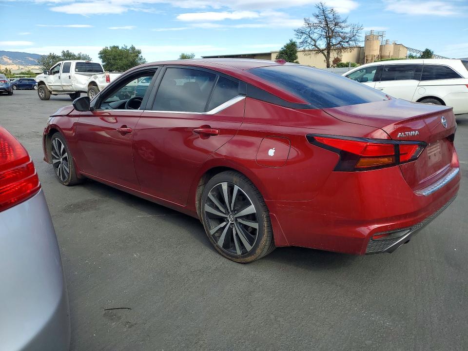 Photo 2 from auction – 2020 NISSAN ALTIMA with VIN 1N4BL4CV2LN322280