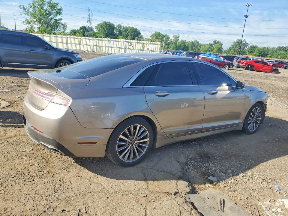 Photo 3 from auction – 2018 LINCOLN MKZ with VIN 3LN6L5D97JR622616