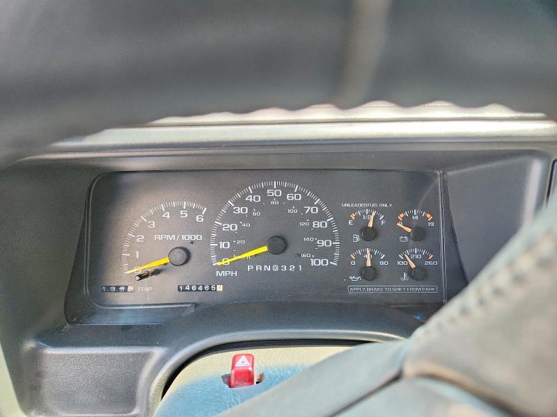 Photo 9 from auction – 1998 CHEVROLET GMT-400 with VIN 2GCEK19R0W1127268