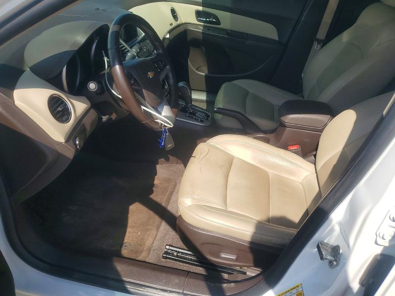 Photo 7 from auction – 2014 CHEVROLET CRUZE with VIN 1G1PE5SB2E7395558