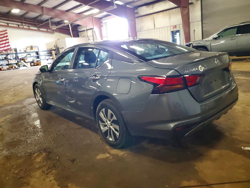 Photo 2 from auction – 2019 NISSAN ALTIMA with VIN 1N4BL4BW4KC202422