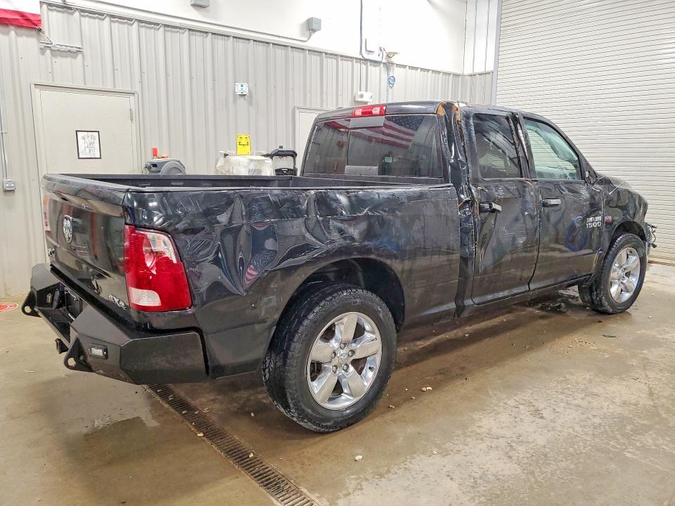 Снимка 3 от търг – 2016 RAM 1500 с VIN 1C6RR7GT7GS245163