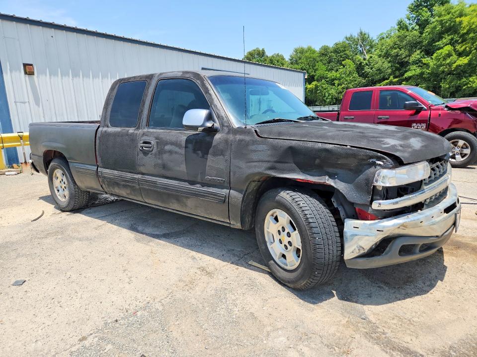 Photo 4 from auction – 2002 CHEVROLET SILVERADO with VIN 2GCEC19V521142031