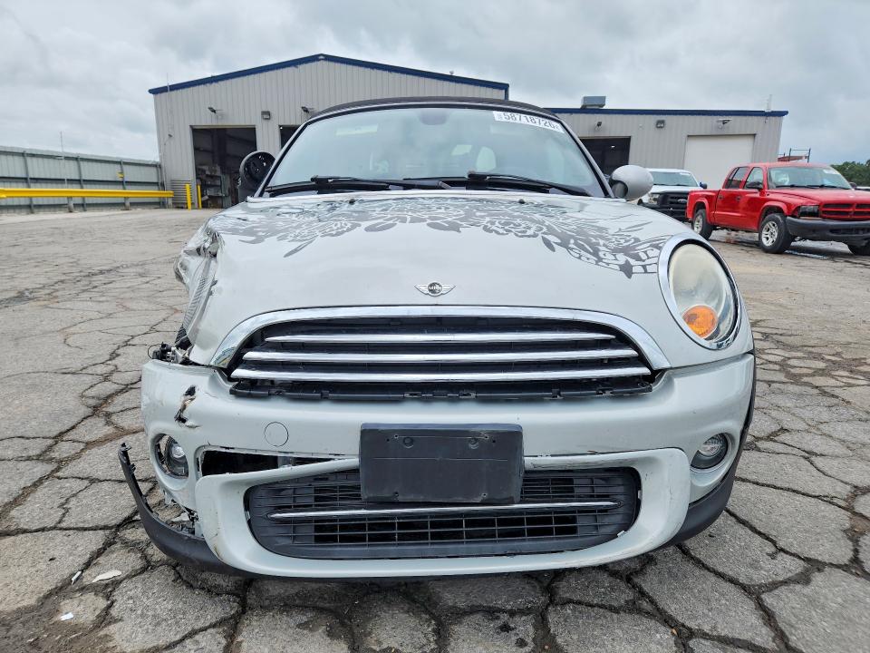 Photo 5 from auction – 2013 MINI COOPER ROADSTER with VIN WMWSY1C56DT429305