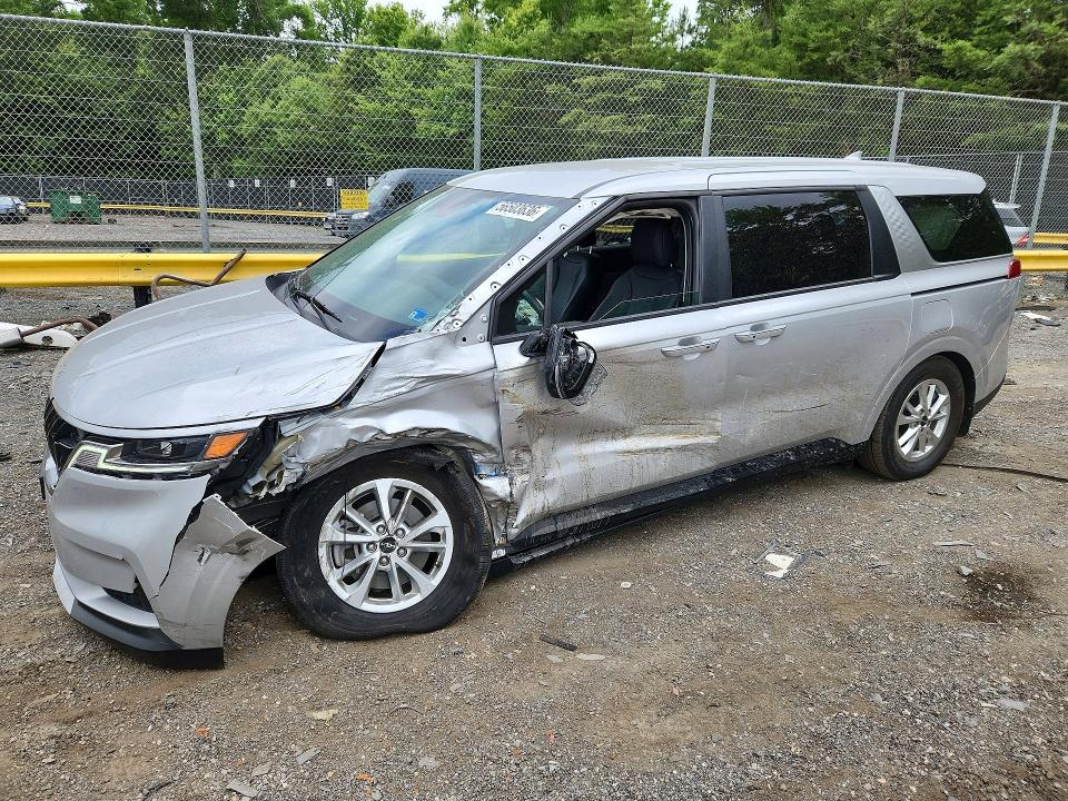 2023 KIA CARNIVAL - Търг №56503636