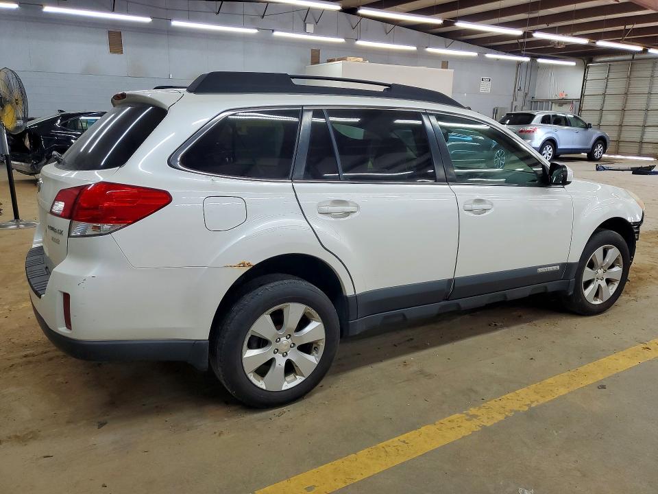 Photo 3 from auction – 2012 SUBARU OUTBACK with VIN 4S4BRBGC4C3263472