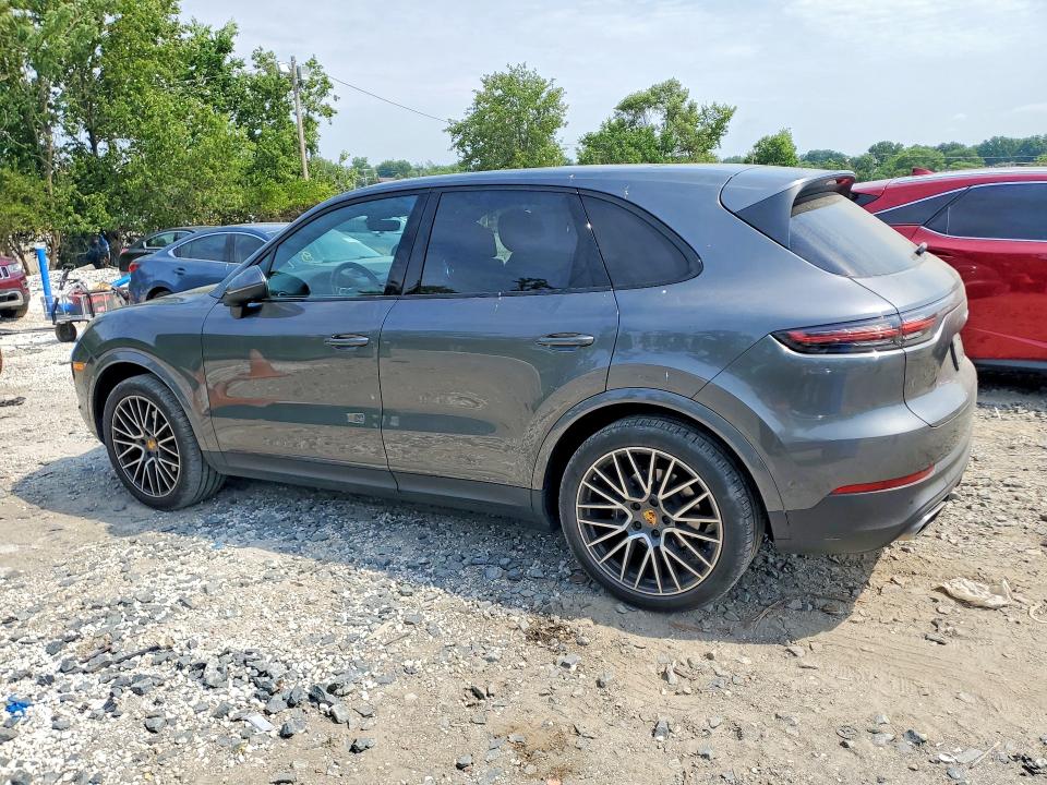 Photo 2 from auction – 2020 PORSCHE CAYENNE with VIN WP1AA2AY5LDA01948