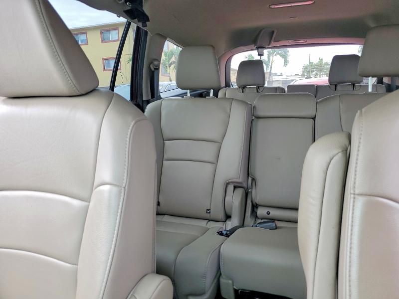 Photo 10 from auction – 2018 HONDA PILOT with VIN 5FNYF5H93JB014365