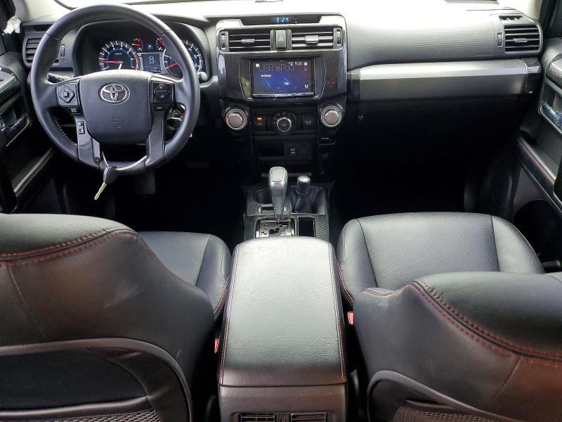 Photo 8 from auction – 2018 TOYOTA 4RUNNER with VIN JTEBU5JR3J5513525