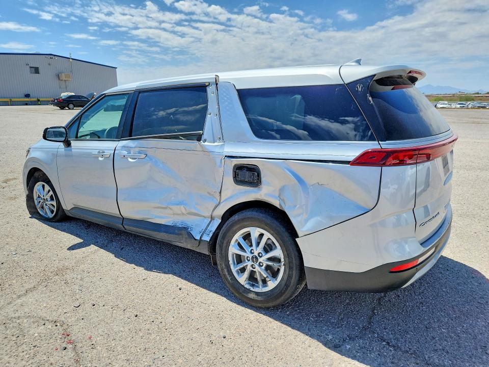Photo 2 from auction – 2022 KIA CARNIVAL with VIN KNDNB4H37N6067656