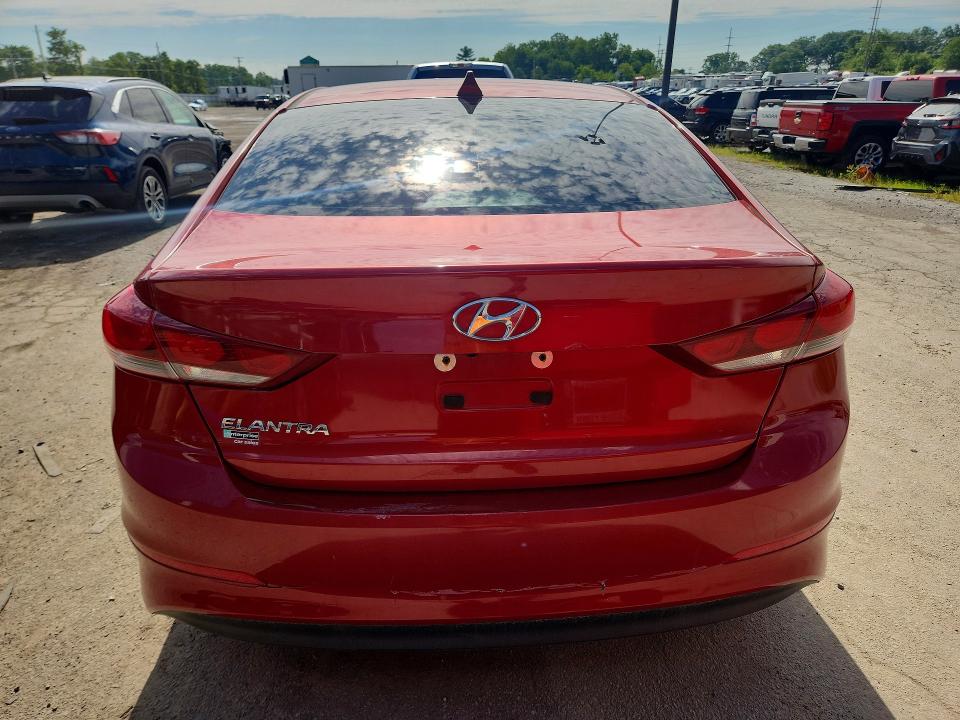 Фото 6 с аукциона – 2018 HYUNDAI ELANTRA с VIN 5NPD84LF0JH243765