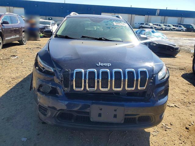 Photo 5 from auction – 2015 JEEP CHEROKEE with VIN 1C4PJLAB0FW737492