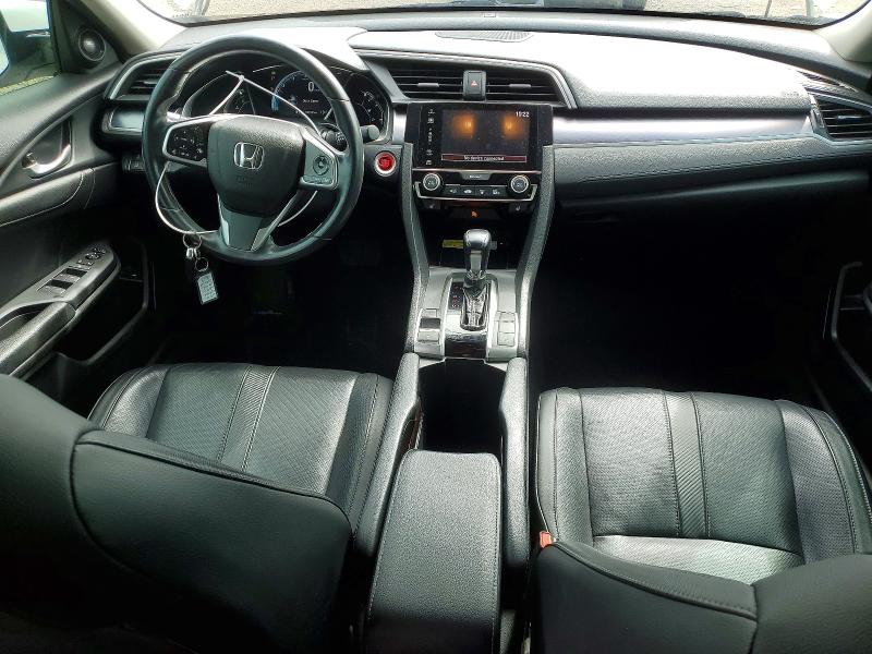 Photo 8 from auction – 2018 HONDA CIVIC with VIN 2HGFC1F97JH104092