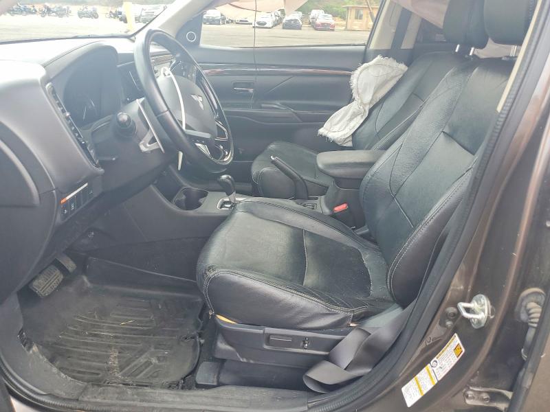 Photo 7 from auction – 2016 MITSUBISHI OUTLANDER with VIN JA4JZ4AX2GZ038276