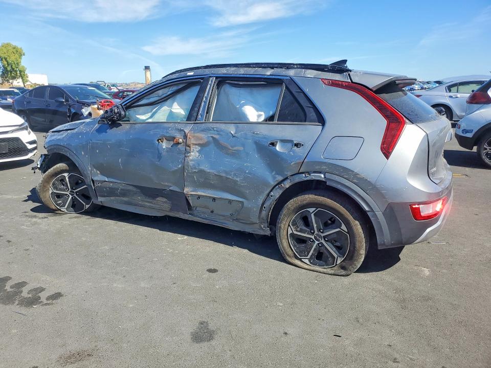 Photo 2 from auction – 2023 KIA NIRO with VIN KNDCR3LE5P5084244