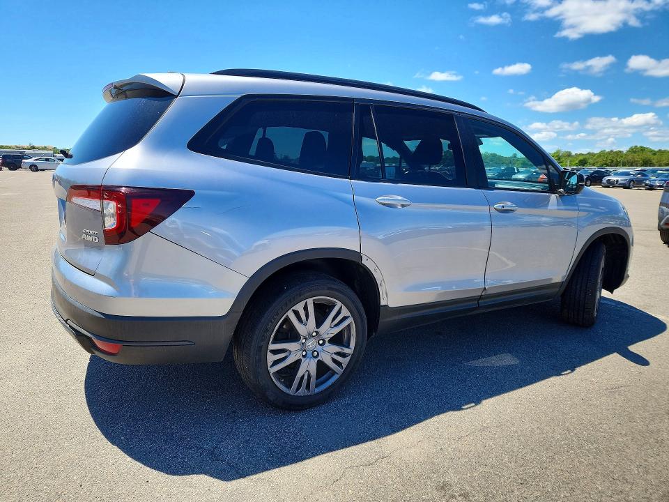 Photo 3 from auction – 2022 HONDA PILOT with VIN 5FNYF6H35NB067057