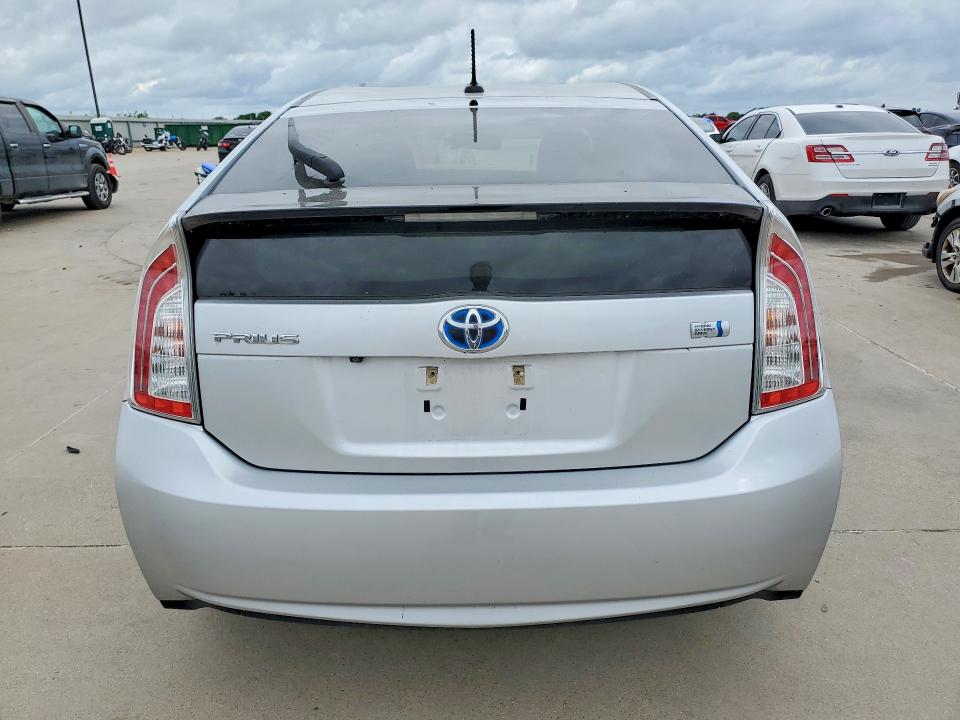 Photo 6 from auction – 2012 TOYOTA PRIUS with VIN JTDKN3DU9C5414264