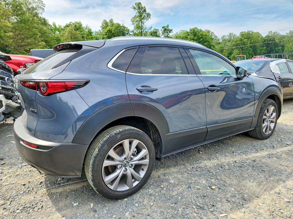 Photo 3 from auction – 2021 MAZDA CX-30 with VIN 3MVDMBDL6MM270289