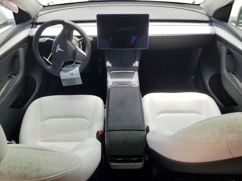 Photo 8 from auction – 2025 TESLA MODEL Y with VIN 7SAYGDEDXSF267929