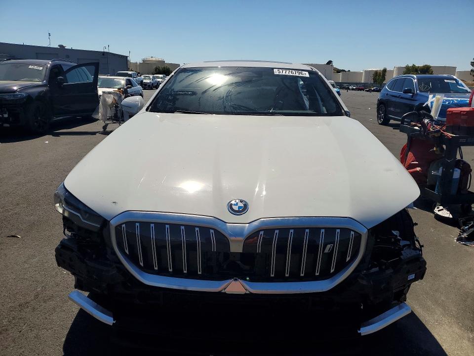 Photo 5 from auction – 2024 BMW I5 with VIN WBY33FK05RCT06254