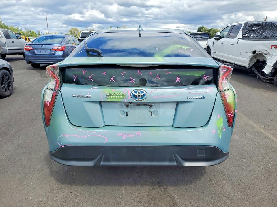 Photo 6 from auction – 2016 TOYOTA PRIUS with VIN JTDKARFU3G3019803