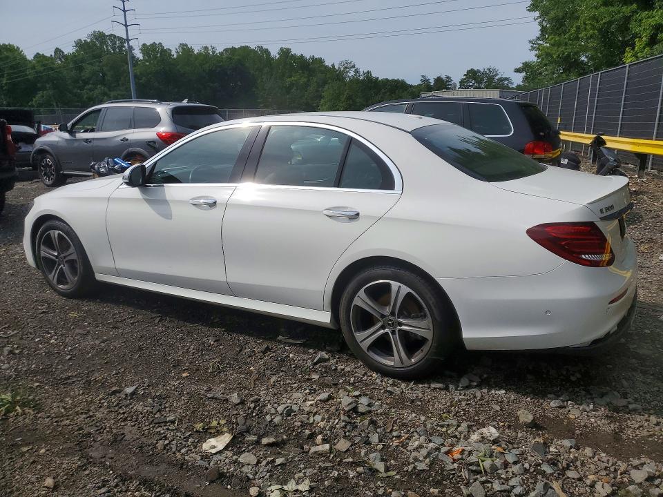 Photo 2 from auction – 2018 MERCEDES-BENZ E with VIN WDDZF4KB3JA371568
