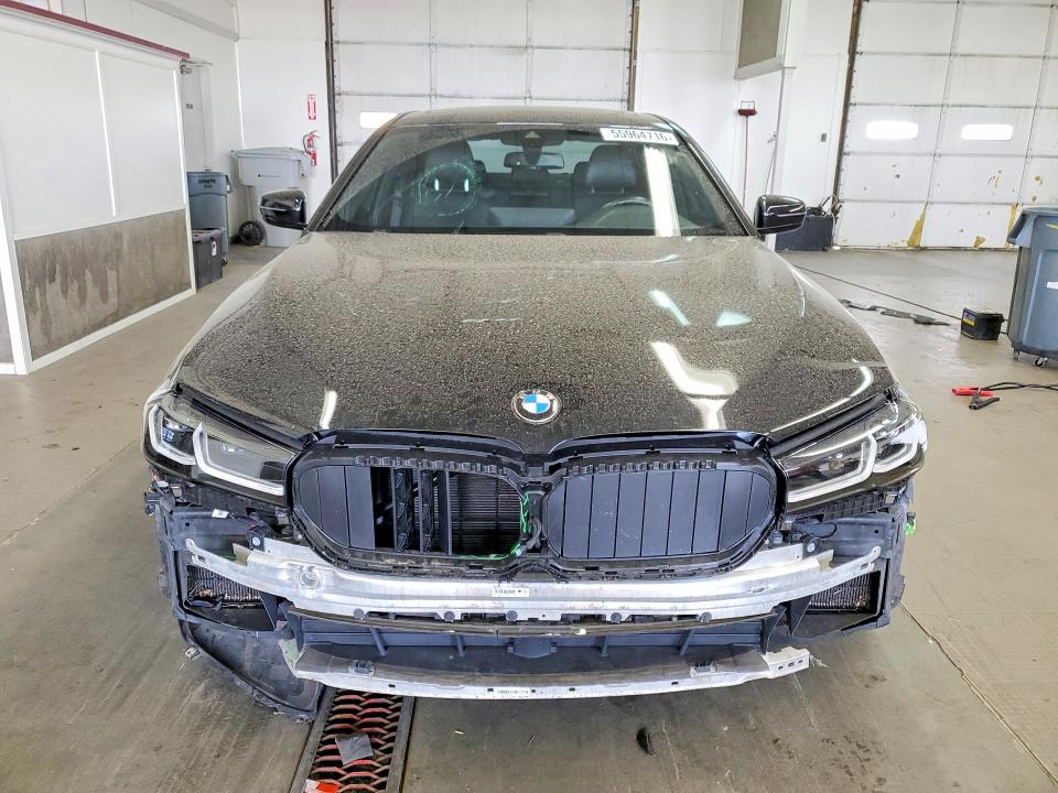 Photo 5 from auction – 2021 BMW 540 with VIN WBA73BJ09MCF80160