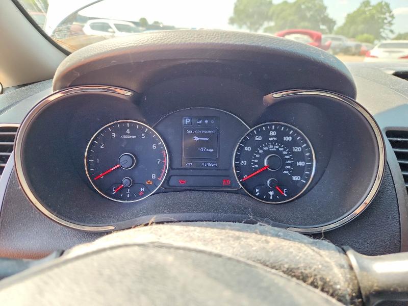 Photo 9 from auction – 2018 KIA FORTE with VIN 3KPFK4A76JE273766