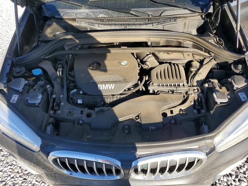 Фото 11 с аукциона – 2016 BMW X1 с VIN WBXHT3C32GP883511
