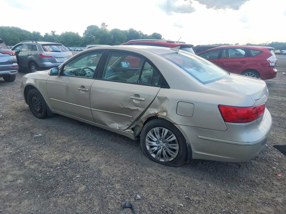 Photo 2 from auction – 2010 HYUNDAI SONATA with VIN 5NPET4AC1AH619191