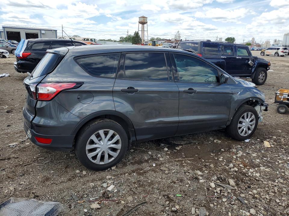 Photo 3 from auction – 2018 FORD ESCAPE with VIN 1FMCU0F7XJUB68689