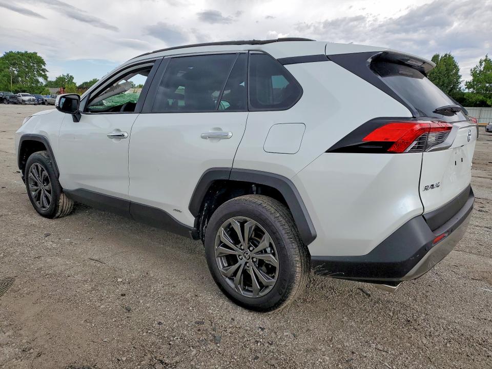 Photo 2 from auction – 2025 TOYOTA RAV4 with VIN JTMD6RFV4SD572143