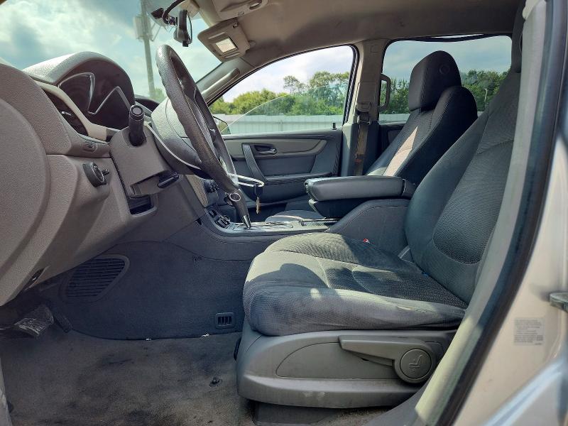Photo 7 from auction – 2015 CHEVROLET TRAVERSE with VIN 1GNKRFED5FJ131156