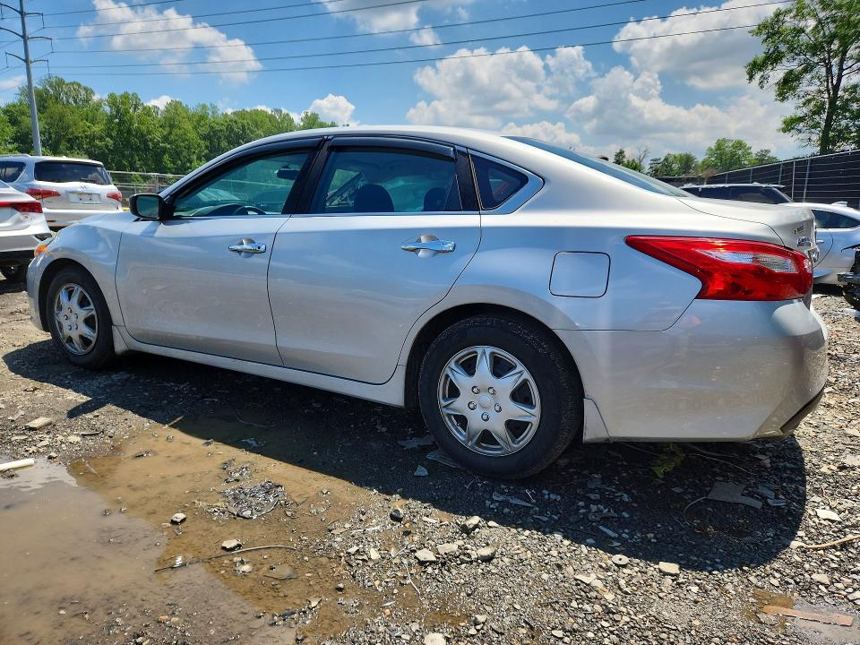 Photo 2 from auction – 2017 NISSAN ALTIMA with VIN 1N4AL3AP9HC215577