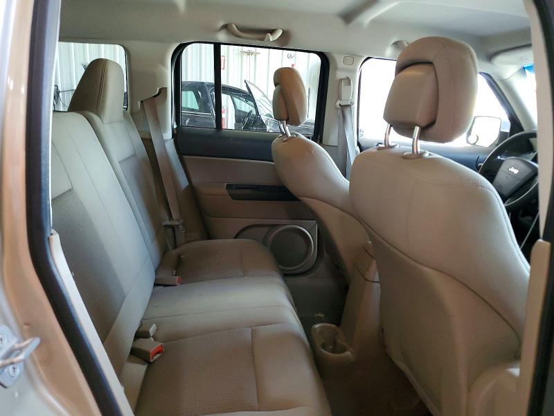 Photo 11 from auction – 2010 JEEP PATRIOT with VIN 1J4NF2GB6AD510865