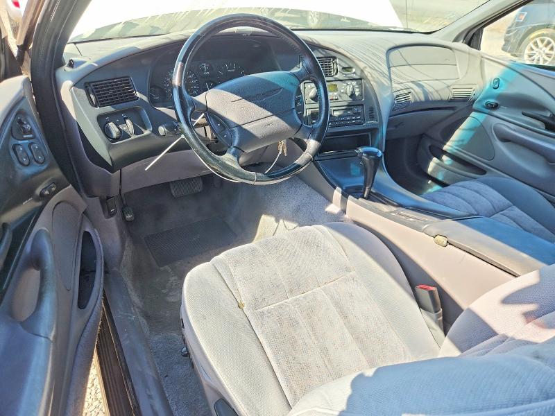 Photo 8 from auction – 1994 FORD THUNDERBIRD with VIN 1FALP6249RH154769