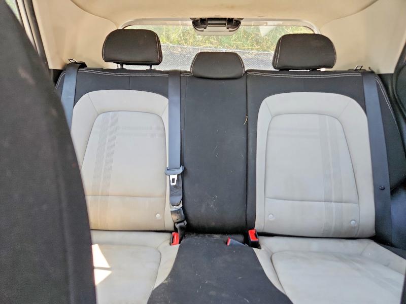 Photo 10 from auction – 2022 HYUNDAI VENUE with VIN KMHRC8A32NU189381