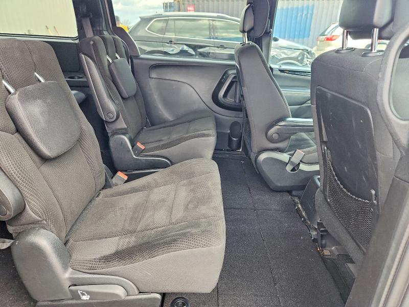 Photo 11 from auction – 2017 DODGE GRAND CARAVAN with VIN 2C4RDGBG4HR856904