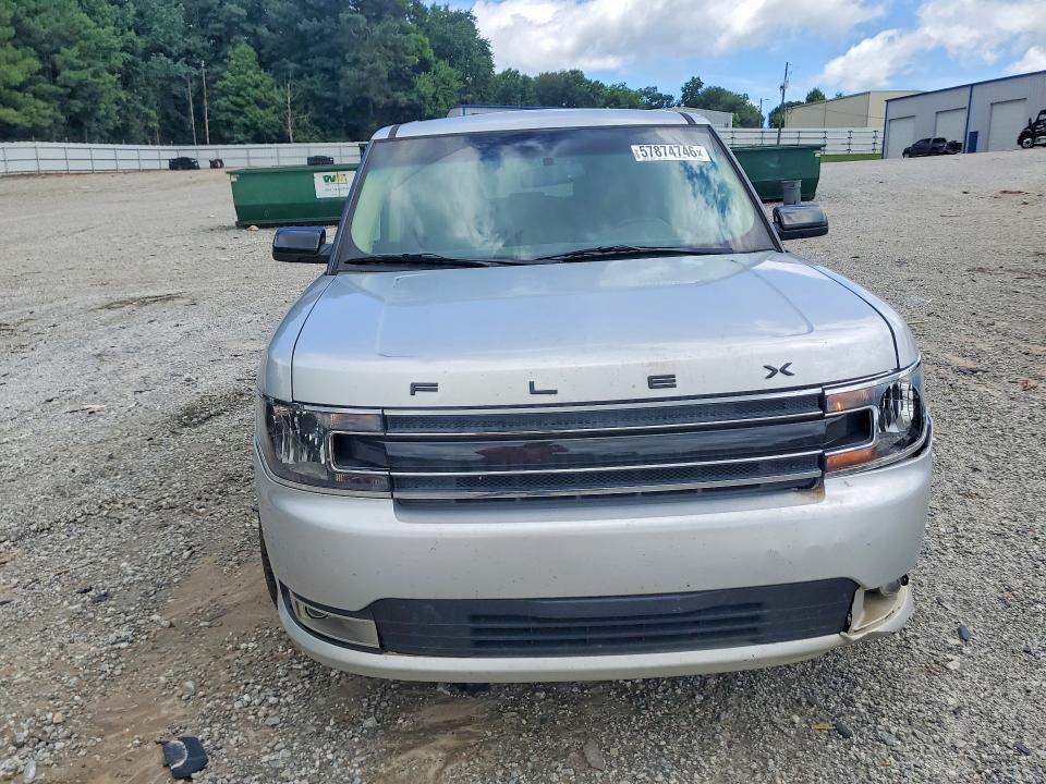 Photo 5 from auction – 2017 FORD FLEX with VIN 2FMGK5C87HBA14331