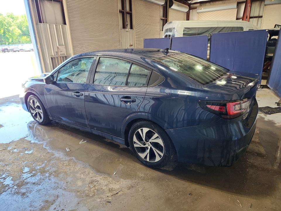 Фото 2 с аукциона – 2023 SUBARU LEGACY с VIN 4S3BWAB67P3016817