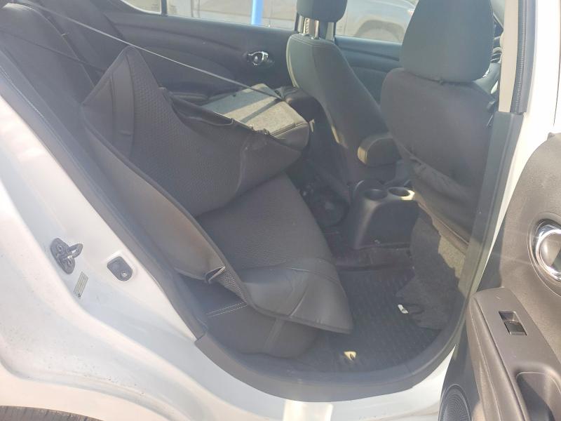 Photo 10 from auction – 2016 NISSAN VERSA with VIN 3N1CN7AP4GL874113