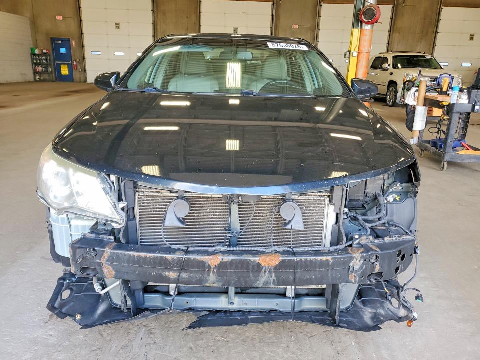 Photo 5 from auction – 2014 TOYOTA CAMRY with VIN 4T1BF1FK1EU776493
