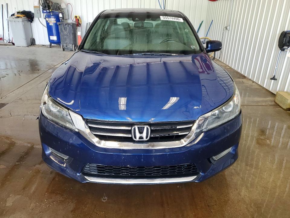 Photo 5 from auction – 2013 HONDA ACCORD with VIN 1HGCR2F84DA138475