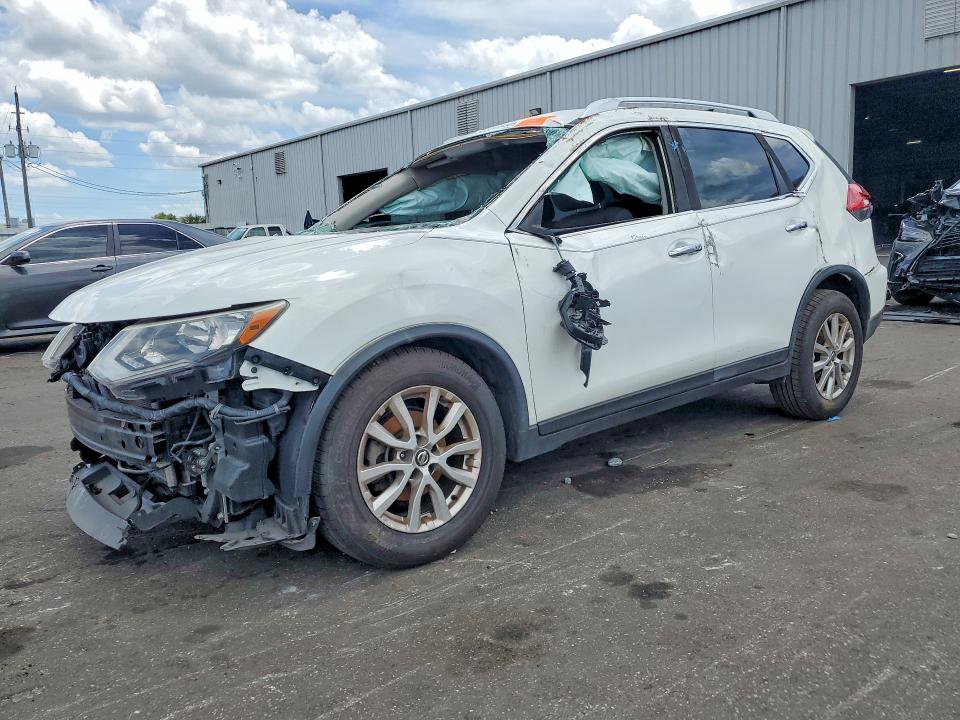 NISSAN ROGUE 2017 with VIN KNMAT2MT2HP526161 - Photo from auction